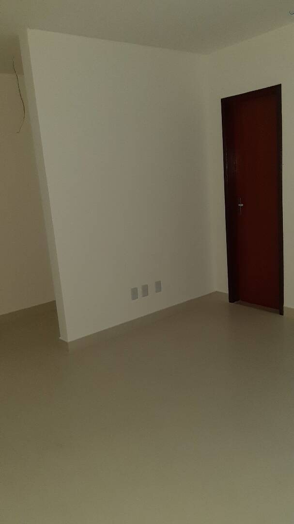 Casa à venda com 3 quartos, 127m² - Foto 9