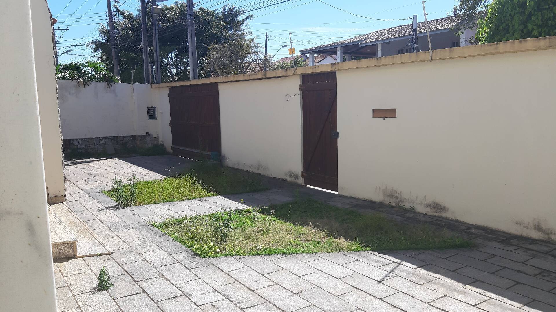 Casa à venda com 3 quartos, 180m² - Foto 2