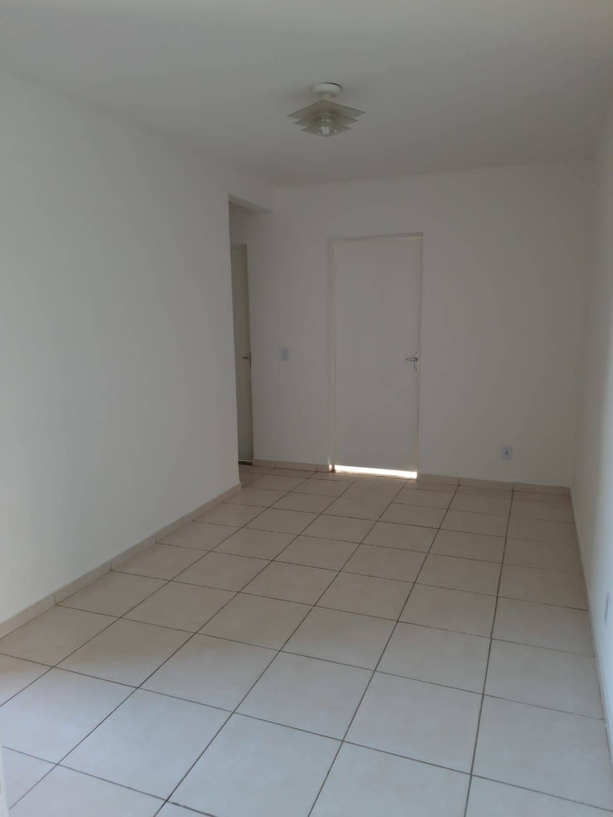 Apartamento à venda com 2 quartos, 42m² - Foto 3