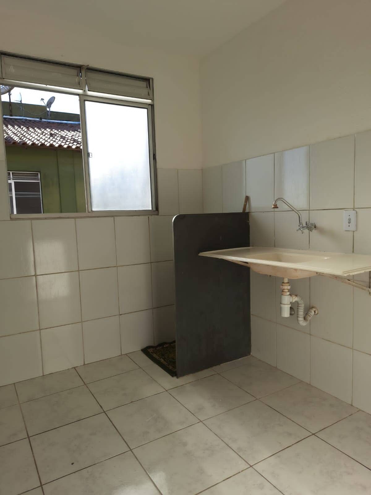 Apartamento à venda com 2 quartos, 42m² - Foto 18