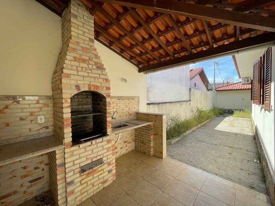 Casa à venda com 3 quartos, 180m² - Foto 19