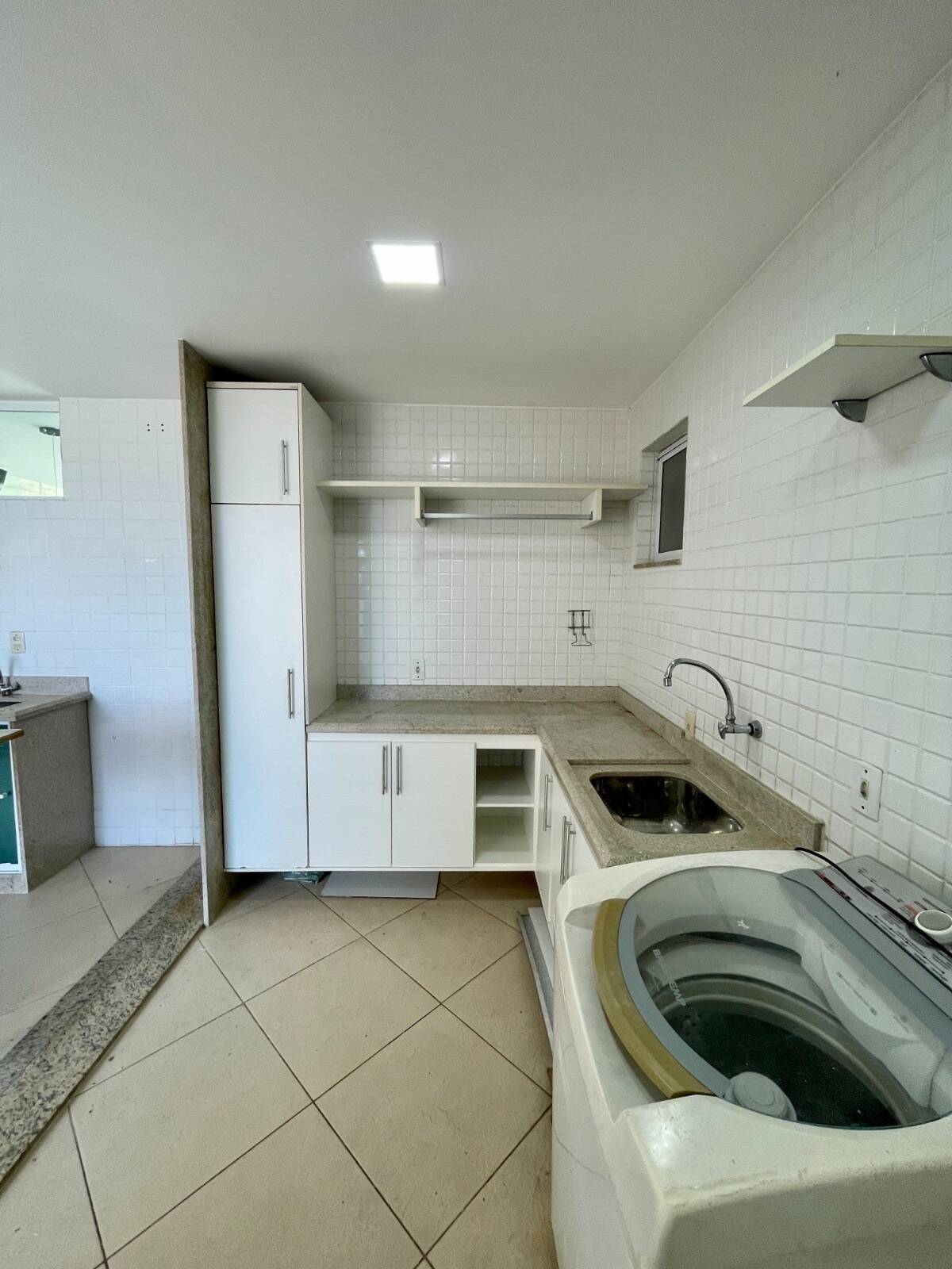 Apartamento à venda com 3 quartos, 154m² - Foto 15