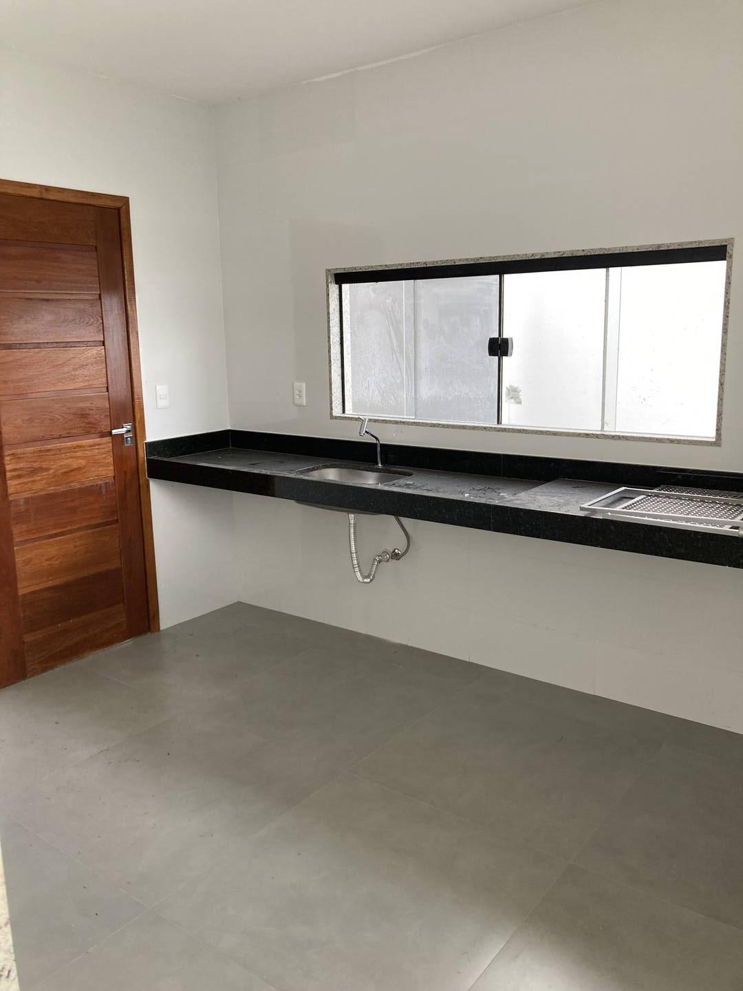 Casa à venda com 3 quartos, 120m² - Foto 14