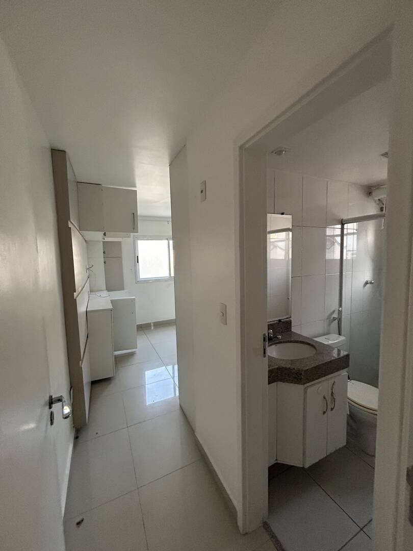 Apartamento à venda com 3 quartos, 97m² - Foto 8