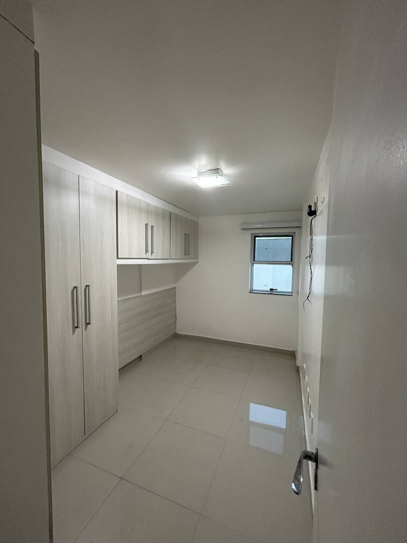 Apartamento à venda com 3 quartos, 97m² - Foto 10