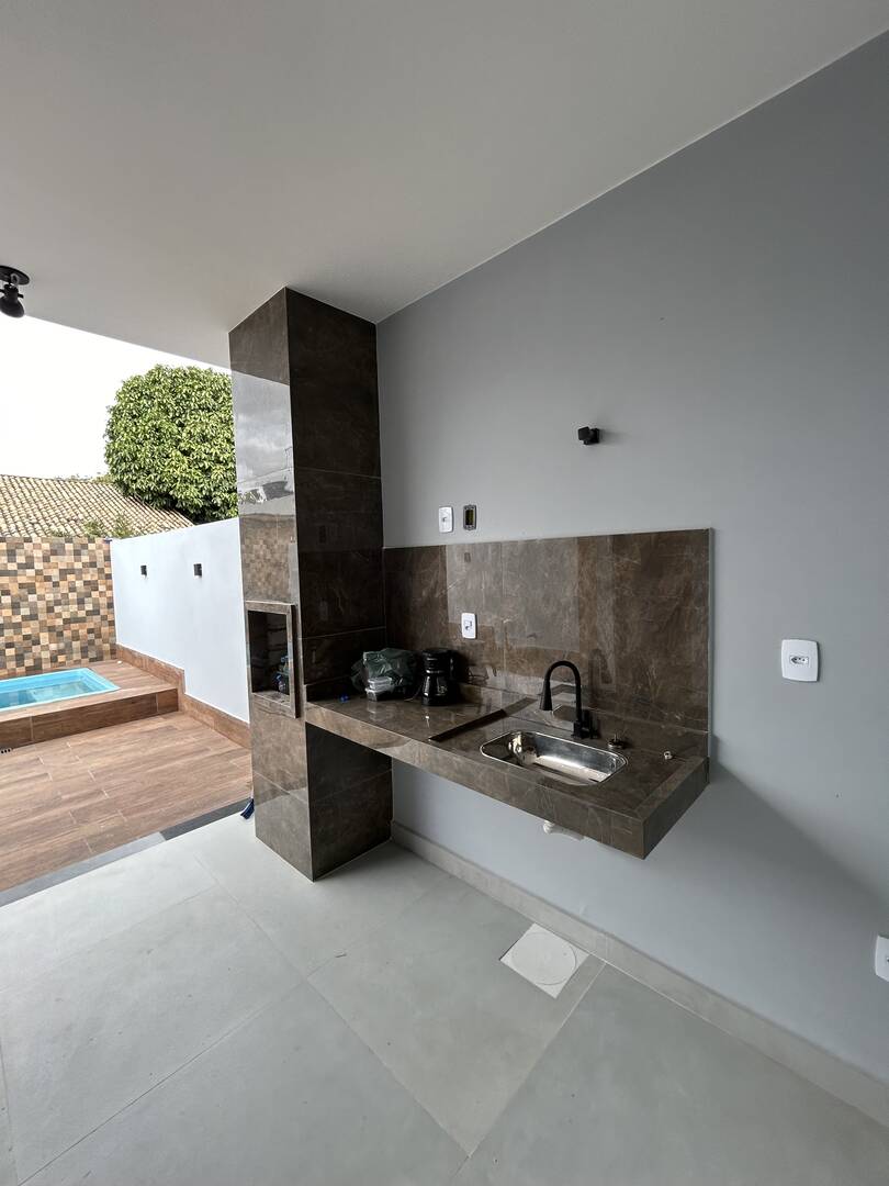 Casa à venda com 2 quartos, 120m² - Foto 17