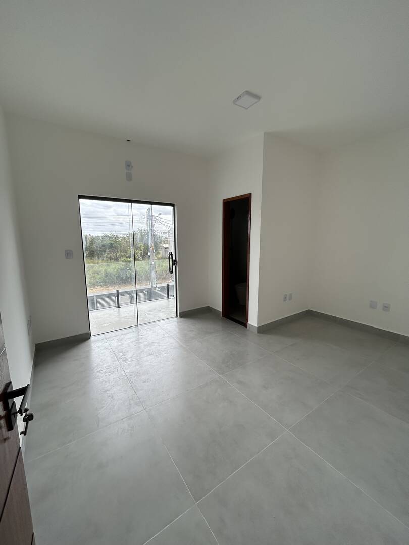 Casa à venda com 2 quartos, 120m² - Foto 8