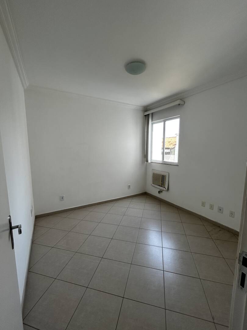 Apartamento à venda com 3 quartos, 80m² - Foto 9