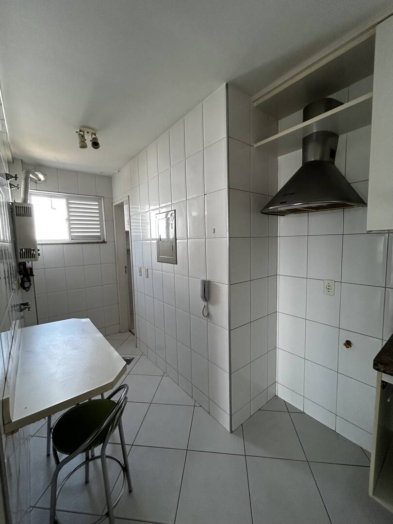 Apartamento à venda com 3 quartos, 80m² - Foto 11